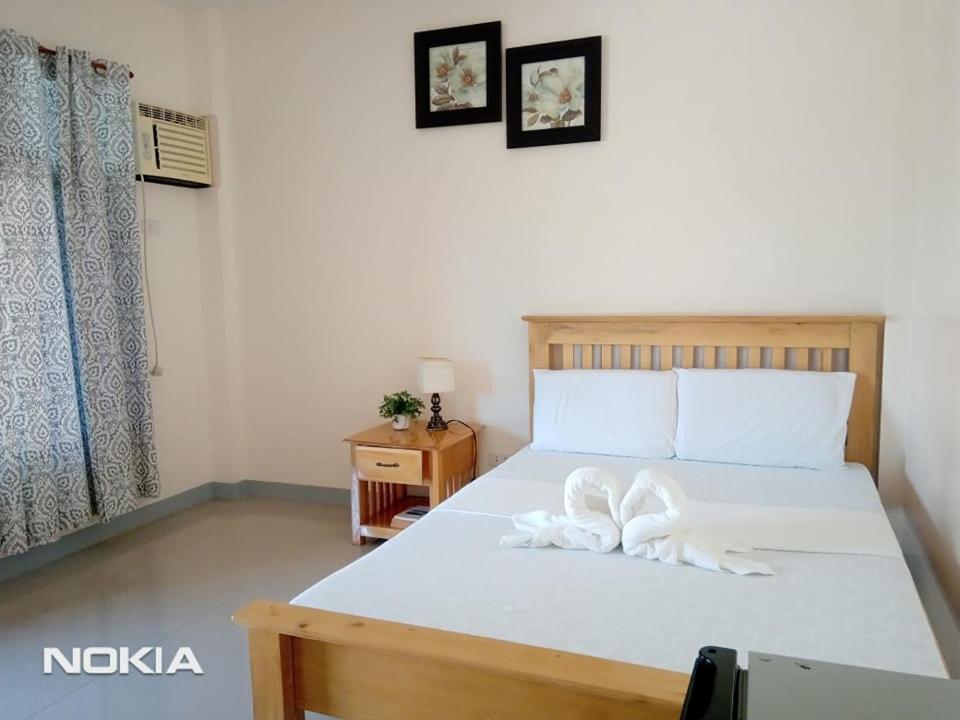 Grae'S Apartelle Моалбоал Екстериор снимка